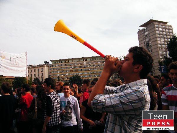Cum a fost parada elevilor din Bucuresti